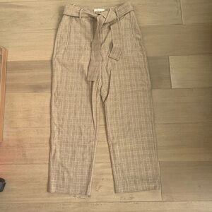 Aritzia Babaton ankle pants sz 6